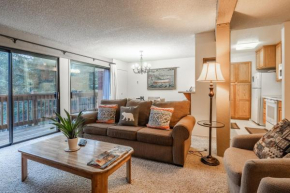 Mammoth Ski& Racquet Club A #1 - 2 bed 3 bath ski in ski out! Mountain Views!